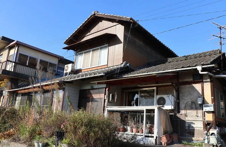 空き家も歓迎 | 奈良の解体工事なら𠮷村建材株式会社